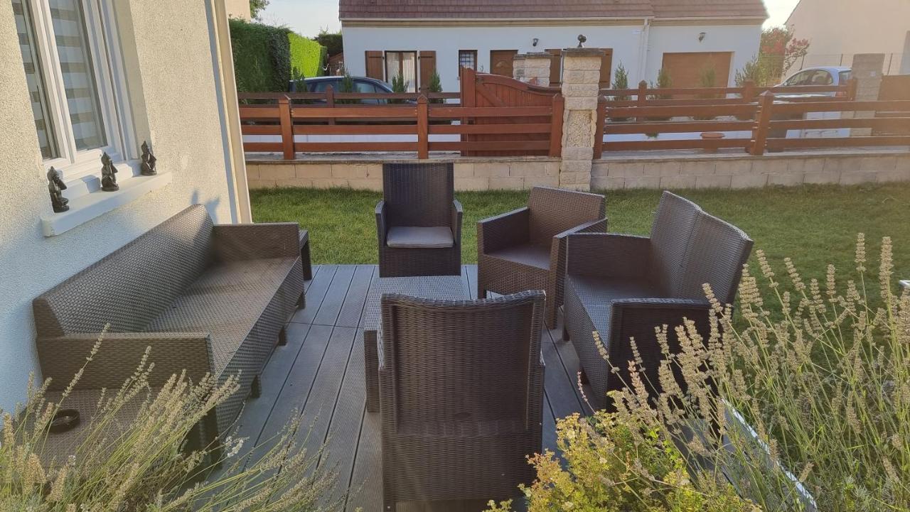 Penchard Chez Christian&Astrid Next To Disneyland Paris מראה חיצוני תמונה
